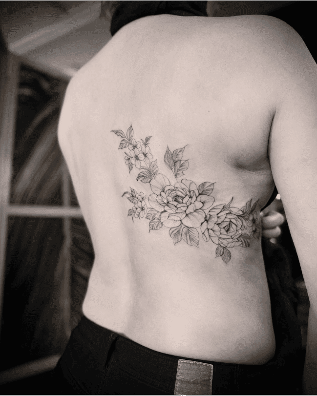 Tatouage unique création originale artiste Encre Et Mer Fréjus Var